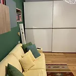ホームステイ Bruschetti ミラノ
