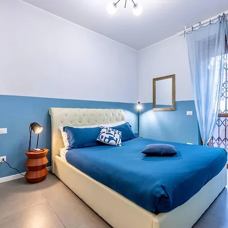 Blue Nest - Stazione Homestay szállás